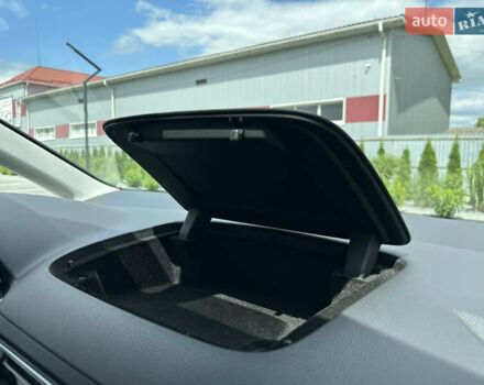 Фольксваген Шаран 2017 в Луцке на Automoto.ua Серый Фольксваген Шаран, объемом двигателя 2 л и пробегом 244 тыс. км за 21500 $, фото 44 на Automoto.ua