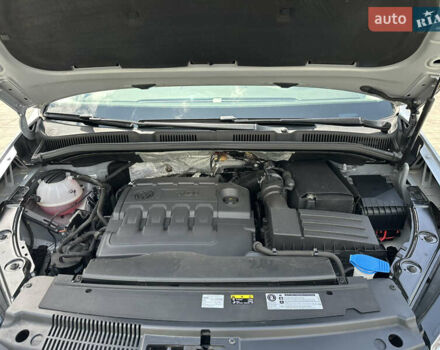 Фольксваген Шаран 2017 в Луцке на Automoto.ua Серый Фольксваген Шаран, объемом двигателя 2 л и пробегом 244 тыс. км за 21500 $, фото 86 на Automoto.ua