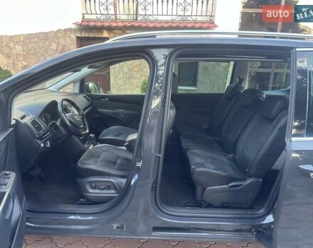 Сірий Фольксваген Шаран, об'ємом двигуна 2 л та пробігом 150 тис. км за 29000 $, фото 9 на Automoto.ua