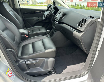 Серый Фольксваген Шаран, объемом двигателя 2 л и пробегом 244 тыс. км за 21300 $, фото 39 на Automoto.ua