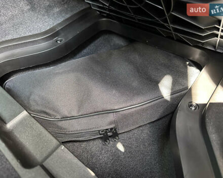 Фольксваген Шаран 2017 в Луцке на Automoto.ua Серый Фольксваген Шаран, объемом двигателя 2 л и пробегом 244 тыс. км за 21500 $, фото 49 на Automoto.ua