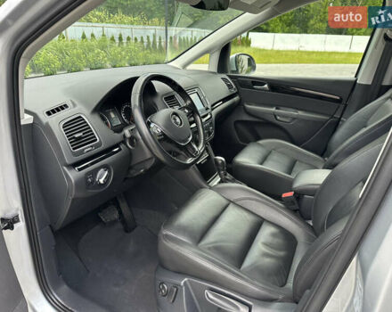 Серый Фольксваген Шаран, объемом двигателя 2 л и пробегом 244 тыс. км за 21300 $, фото 26 на Automoto.ua