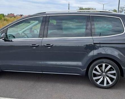 Серый Фольксваген Шаран, объемом двигателя 1.97 л и пробегом 255 тыс. км за 19399 $, фото 1 на Automoto.ua