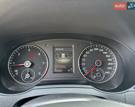Фольксваген Шаран 2017 в Луцке на Automoto.ua Серый Фольксваген Шаран, объемом двигателя 2 л и пробегом 244 тыс. км за 21500 $, фото 71 на Automoto.ua