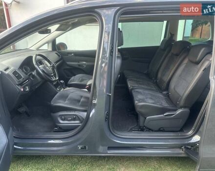 Сірий Фольксваген Шаран, об'ємом двигуна 2 л та пробігом 150 тис. км за 29000 $, фото 29 на Automoto.ua