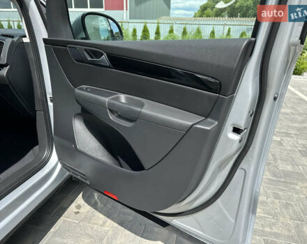 Фольксваген Шаран 2017 в Луцке на Automoto.ua Серый Фольксваген Шаран, объемом двигателя 2 л и пробегом 244 тыс. км за 21500 $, фото 46 на Automoto.ua