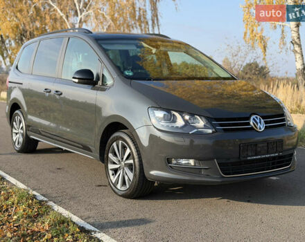 Серый Фольксваген Шаран, объемом двигателя 2 л и пробегом 225 тыс. км за 23800 $, фото 11 на Automoto.ua