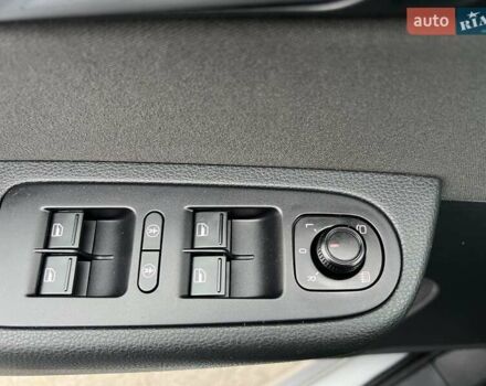 Сірий Фольксваген Шаран, об'ємом двигуна 1.97 л та пробігом 66 тис. км за 29000 $, фото 39 на Automoto.ua