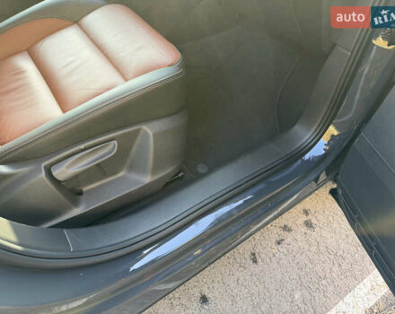 Серый Фольксваген Шаран, объемом двигателя 2 л и пробегом 225 тыс. км за 23800 $, фото 47 на Automoto.ua