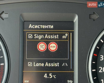 Серый Фольксваген Шаран, объемом двигателя 2 л и пробегом 225 тыс. км за 23800 $, фото 53 на Automoto.ua