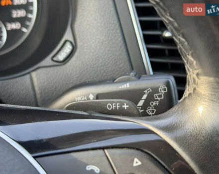 Серый Фольксваген Шаран, объемом двигателя 2 л и пробегом 225 тыс. км за 23800 $, фото 55 на Automoto.ua