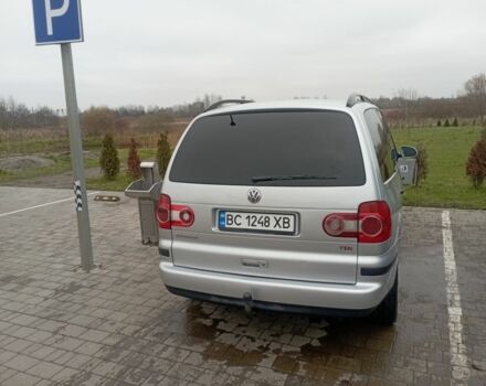 Серый Фольксваген Шаран, объемом двигателя 1.9 л и пробегом 386 тыс. км за 5200 $, фото 3 на Automoto.ua