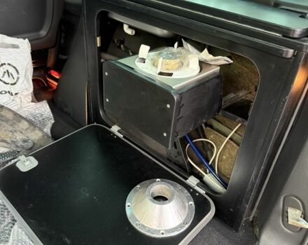 Серый Фольксваген Шаран, объемом двигателя 1.9 л и пробегом 300 тыс. км за 4450 $, фото 17 на Automoto.ua