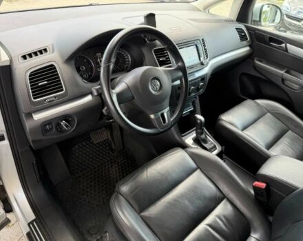 Фольксваген Шаран 2014 в Днепре (Днепропетровске) на Automoto.ua Серый Фольксваген Шаран, объемом двигателя 2 л и пробегом 82 тыс. км за 3100 $, фото 5 на Automoto.ua