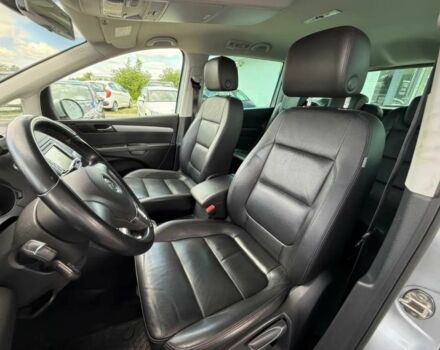 Фольксваген Шаран 2014 в Днепре (Днепропетровске) на Automoto.ua Серый Фольксваген Шаран, объемом двигателя 2 л и пробегом 82 тыс. км за 3100 $, фото 6 на Automoto.ua