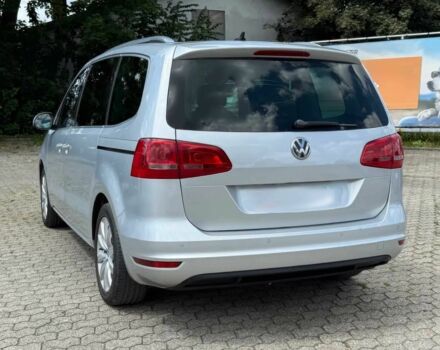 Фольксваген Шаран 2014 в Днепре (Днепропетровске) на Automoto.ua Серый Фольксваген Шаран, объемом двигателя 2 л и пробегом 82 тыс. км за 3100 $, фото 2 на Automoto.ua