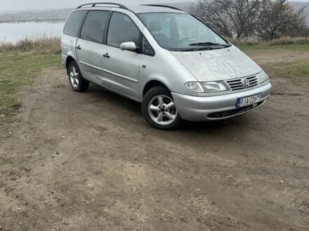 Сірий Фольксваген Шаран, об'ємом двигуна 1.9 л та пробігом 321 тис. км за 1250 $, фото 1 на Automoto.ua