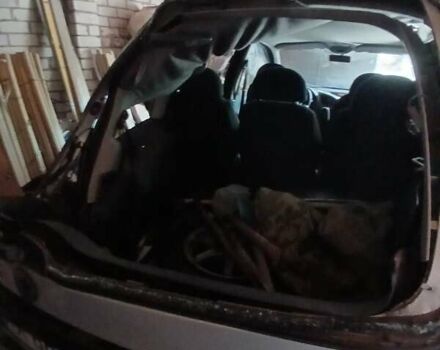 Сірий Фольксваген Шаран, об'ємом двигуна 0 л та пробігом 350 тис. км за 1600 $, фото 1 на Automoto.ua