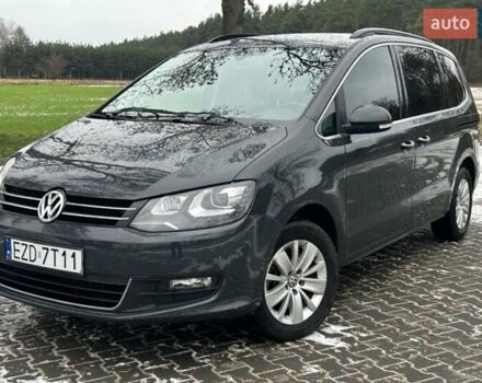 Сірий Фольксваген Шаран, об'ємом двигуна 2 л та пробігом 210 тис. км за 3100 $, фото 1 на Automoto.ua