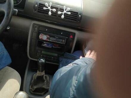 Фольксваген Шаран 2002 в Хмельницком на Automoto.ua Серый Фольксваген Шаран, объемом двигателя 1.9 л и пробегом 430 тыс. км за 6000 $, фото 1 на Automoto.ua
