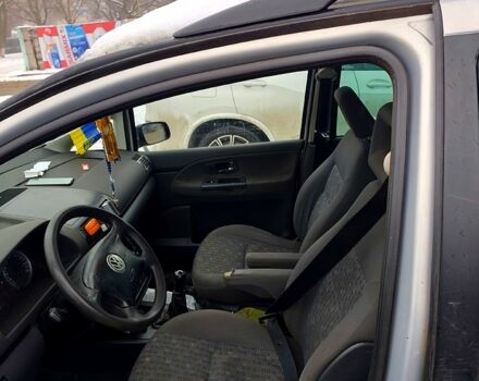 Серый Фольксваген Шаран, объемом двигателя 1.9 л и пробегом 480 тыс. км за 2700 $, фото 1 на Automoto.ua