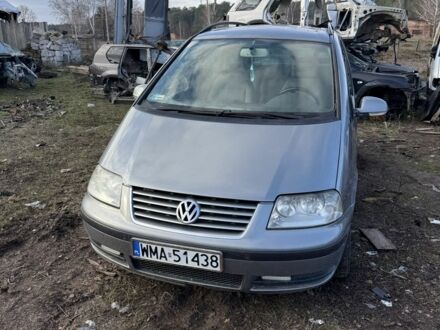 Серый Фольксваген Шаран, объемом двигателя 0 л и пробегом 255 тыс. км за 1237 $, фото 1 на Automoto.ua