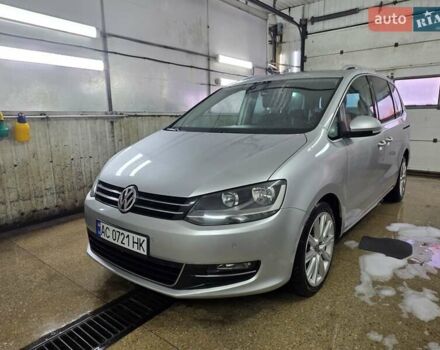 Сірий Фольксваген Шаран, об'ємом двигуна 1.97 л та пробігом 217 тис. км за 15500 $, фото 1 на Automoto.ua