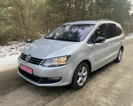 Серый Фольксваген Шаран, объемом двигателя 2 л и пробегом 257 тыс. км за 11990 $, фото 1 на Automoto.ua