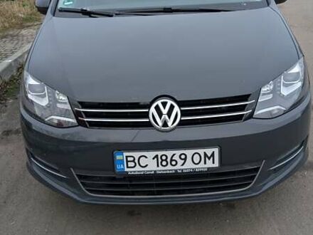Сірий Фольксваген Шаран, об'ємом двигуна 2 л та пробігом 282 тис. км за 17300 $, фото 1 на Automoto.ua