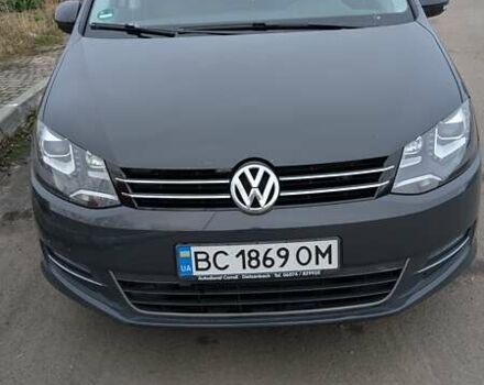 Серый Фольксваген Шаран, объемом двигателя 2 л и пробегом 282 тыс. км за 17300 $, фото 1 на Automoto.ua