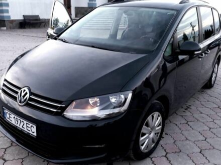 Фольксваген Шаран 2014 в Кельменцах на Automoto.ua Серый Фольксваген Шаран, объемом двигателя 2 л и пробегом 1 тыс. км за 334 $, фото 1 на Automoto.ua