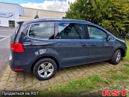 Фольксваген Шаран 2014 у Харкові на Automoto.ua Сірий Фольксваген Шаран, об'ємом двигуна 2 л та пробігом 242 тис. км за 12100 $, фото 1 на Automoto.ua