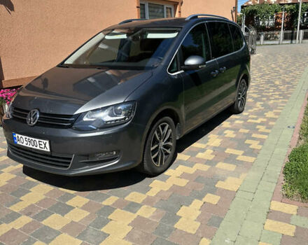 Серый Фольксваген Шаран, объемом двигателя 1.97 л и пробегом 201 тыс. км за 20400 $, фото 1 на Automoto.ua