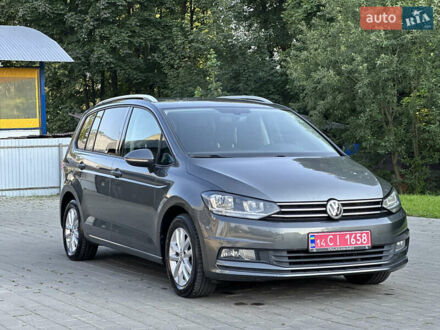 Фольксваген Шаран 2017 в Долине на Automoto.ua Серый Фольксваген Шаран, объемом двигателя 1.6 л и пробегом 201 тыс. км за 13950 $, фото 1 на Automoto.ua