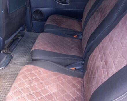 Синий Фольксваген Шаран, объемом двигателя 1.9 л и пробегом 560 тыс. км за 3000 $, фото 5 на Automoto.ua