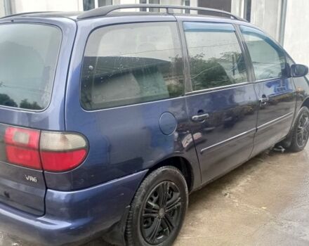 Синій Фольксваген Шаран, об'ємом двигуна 2.8 л та пробігом 470 тис. км за 1999 $, фото 3 на Automoto.ua