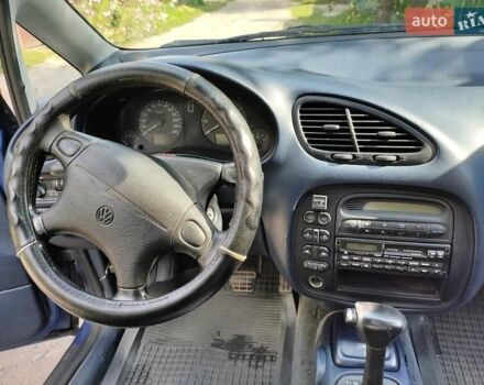 Синий Фольксваген Шаран, объемом двигателя 2.8 л и пробегом 220 тыс. км за 2700 $, фото 8 на Automoto.ua