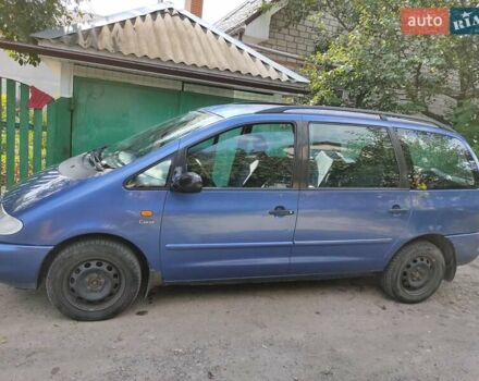 Синий Фольксваген Шаран, объемом двигателя 2.8 л и пробегом 220 тыс. км за 2700 $, фото 10 на Automoto.ua