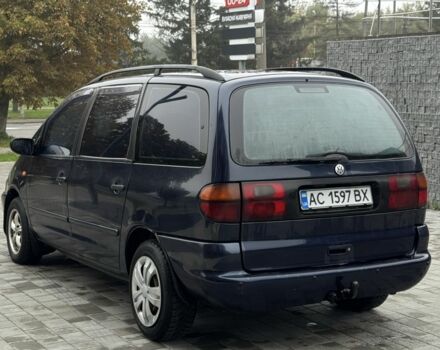 Синій Фольксваген Шаран, об'ємом двигуна 1.9 л та пробігом 378 тис. км за 2650 $, фото 3 на Automoto.ua