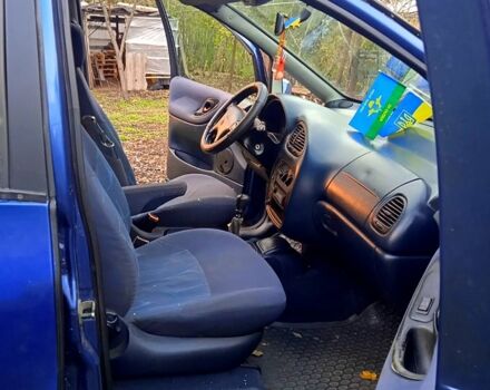 Фольксваген Шаран 1997 в Желтых Водах на Automoto.ua Синий Фольксваген Шаран, объемом двигателя 2 л и пробегом 310 тыс. км за 2650 $, фото 2 на Automoto.ua