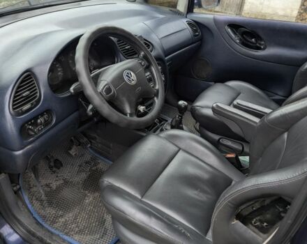 Синий Фольксваген Шаран, объемом двигателя 0 л и пробегом 322 тыс. км за 2600 $, фото 5 на Automoto.ua