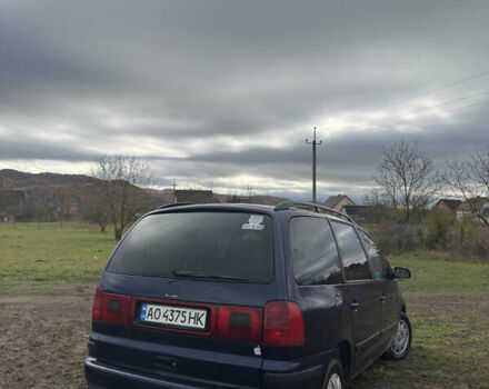 Синий Фольксваген Шаран, объемом двигателя 1.9 л и пробегом 298 тыс. км за 4200 $, фото 3 на Automoto.ua