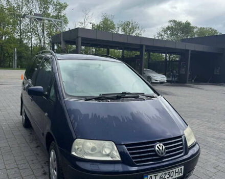 Синий Фольксваген Шаран, объемом двигателя 1.9 л и пробегом 338 тыс. км за 5100 $, фото 11 на Automoto.ua