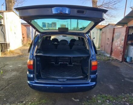 Синій Фольксваген Шаран, об'ємом двигуна 1.8 л та пробігом 279 тис. км за 3950 $, фото 3 на Automoto.ua