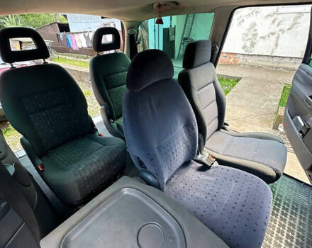 Синий Фольксваген Шаран, объемом двигателя 1.9 л и пробегом 338 тыс. км за 5100 $, фото 3 на Automoto.ua