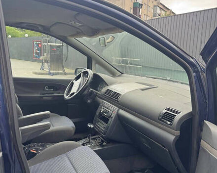 Синий Фольксваген Шаран, объемом двигателя 1.9 л и пробегом 338 тыс. км за 5100 $, фото 34 на Automoto.ua