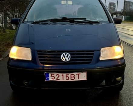Синий Фольксваген Шаран, объемом двигателя 1.9 л и пробегом 460 тыс. км за 1599 $, фото 5 на Automoto.ua