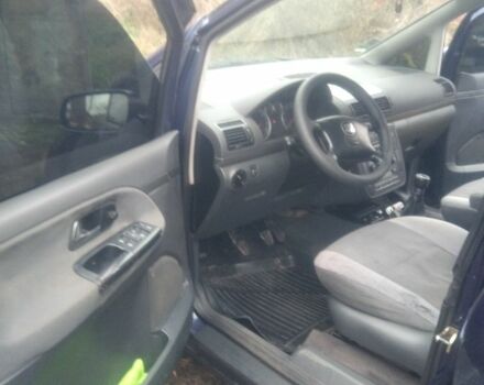 Синий Фольксваген Шаран, объемом двигателя 1.9 л и пробегом 400 тыс. км за 3350 $, фото 4 на Automoto.ua