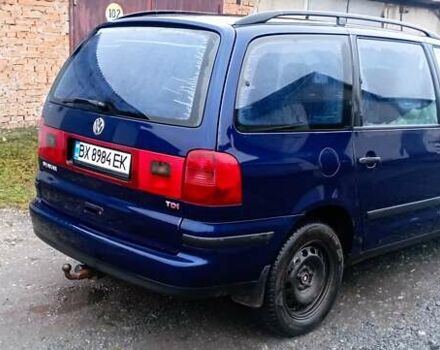 Синий Фольксваген Шаран, объемом двигателя 1.9 л и пробегом 377 тыс. км за 2800 $, фото 3 на Automoto.ua