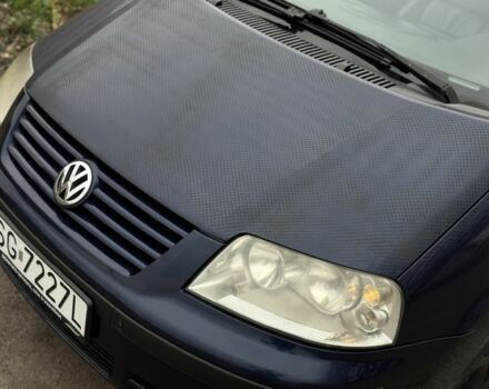 Синий Фольксваген Шаран, объемом двигателя 1.9 л и пробегом 320 тыс. км за 1699 $, фото 2 на Automoto.ua